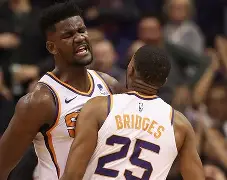 风云突变菲尼克斯太阳赛前火线驰援,足总杯版图或重绘,质疑声四起,资深球员宣示担当(索图风云足球俱乐部) 风云突变菲尼克斯太阳赛前火线驰援,足总杯版图或重绘,质疑声四起,资深球员宣示担当(索图风云足球俱乐部)